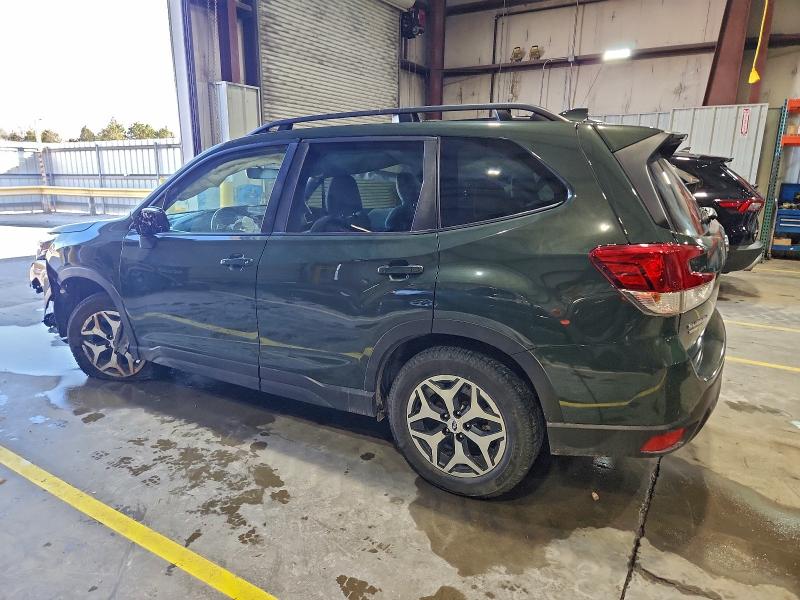 Фото 2 - SUBARU FORESTER