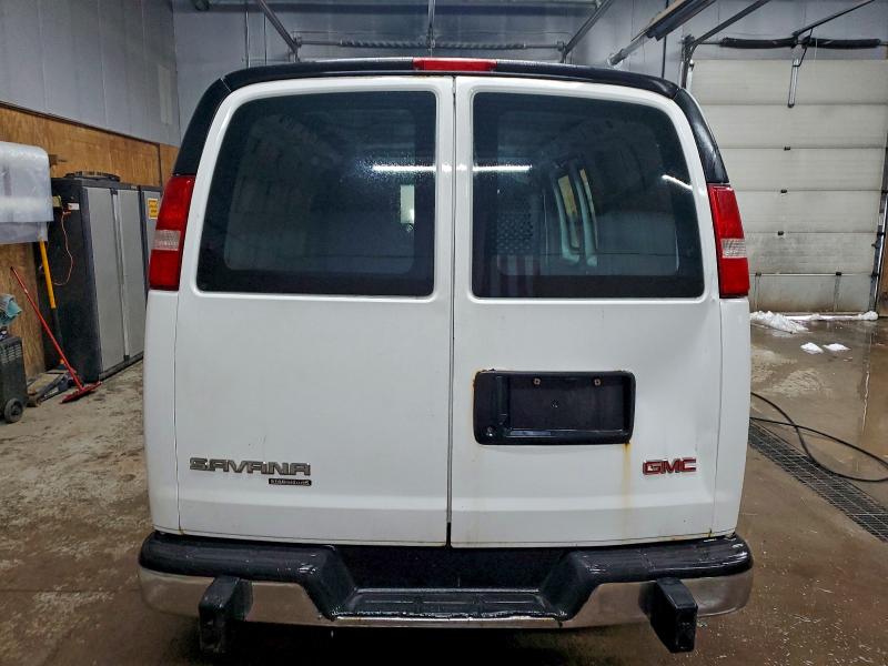 Фото 6 - GMC SAVANA