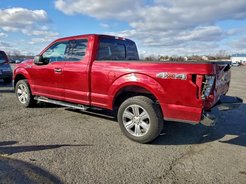 Фото 2 - FORD F-150