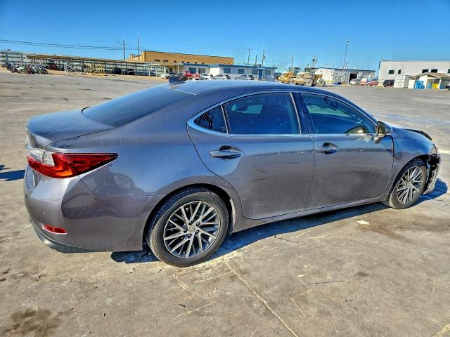 Фото 3 - LEXUS ES350