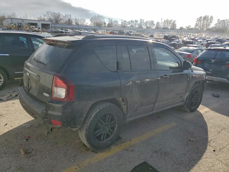 Фото 3 - JEEP COMPASS