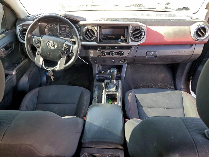 Фото 8 - TOYOTA TACOMA