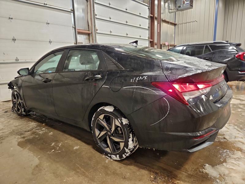 Фото 2 - HYUNDAI ELANTRA