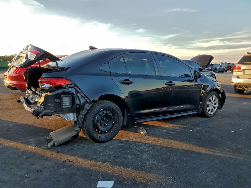 Фото 3 - TOYOTA COROLLA