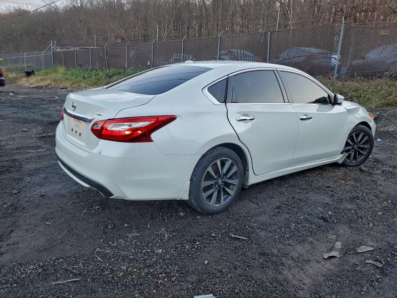 Фото 3 - NISSAN ALTIMA