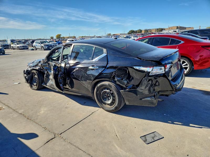 Фото 2 - NISSAN ALTIMA