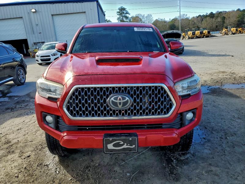 Фото 5 - TOYOTA TACOMA