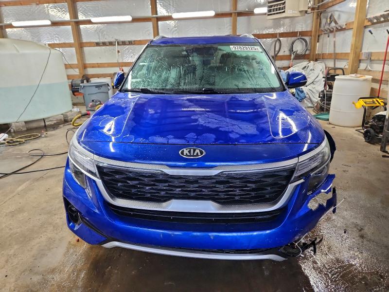 Фото 5 - KIA SELTOS