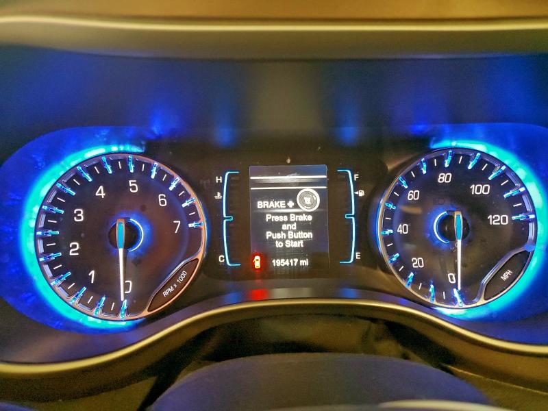 Фото 9 - CHRYSLER PACIFICA