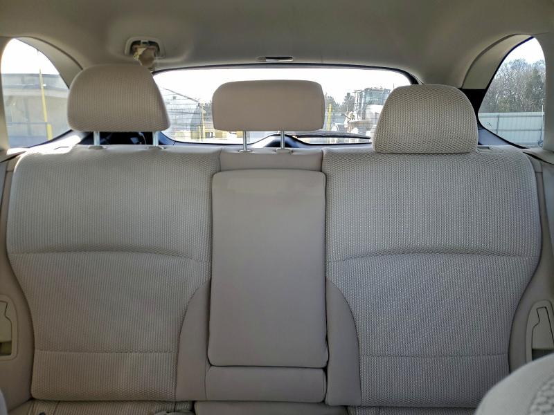 Фото 10 - SUBARU OUTBACK