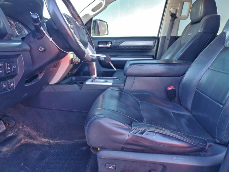 Фото 7 - TOYOTA TUNDRA