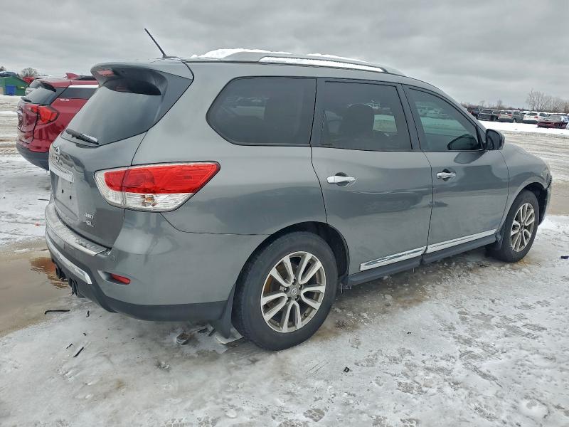 Фото 3 - NISSAN PATHFINDER