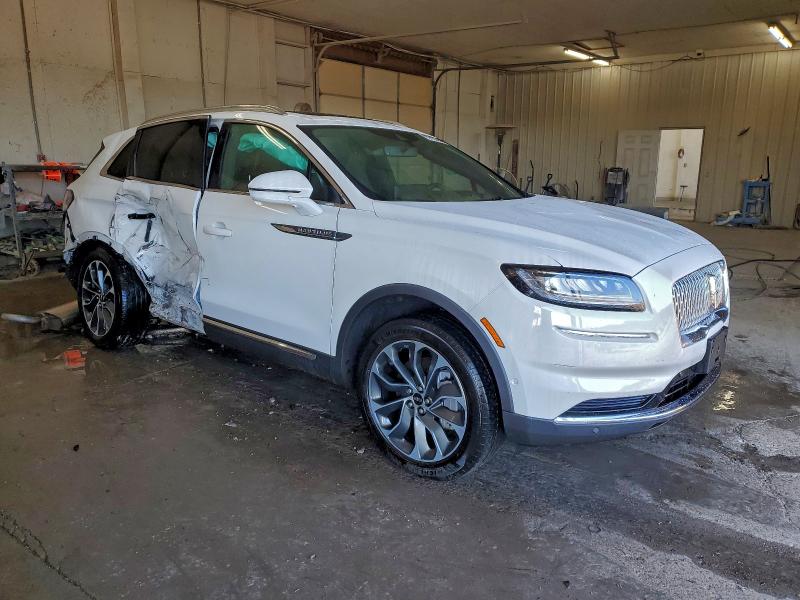 Фото 4 - LINCOLN NAUTILUS