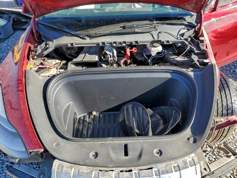 Фото 12 - TESLA MODEL Y