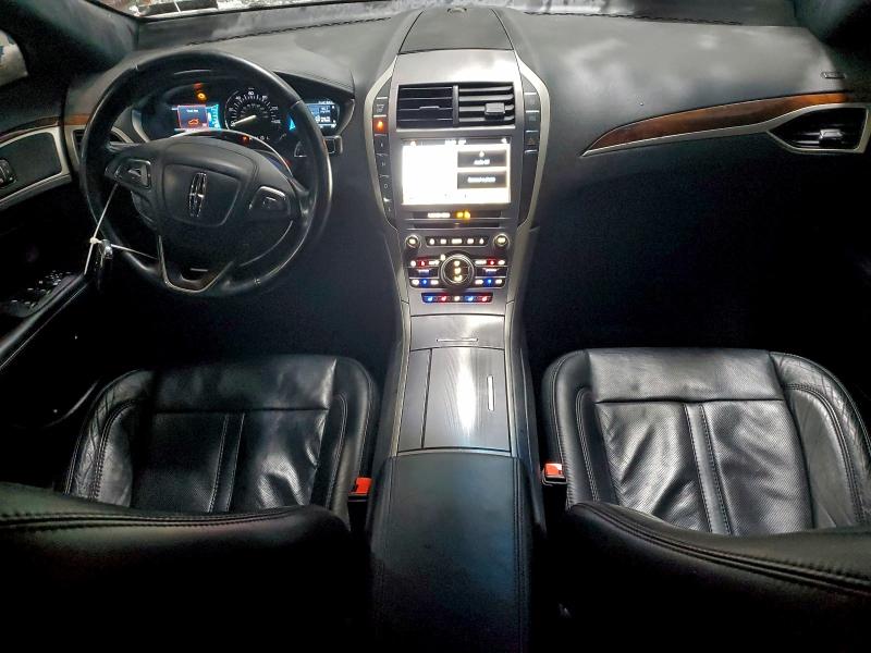 Фото 8 - LINCOLN MKZ