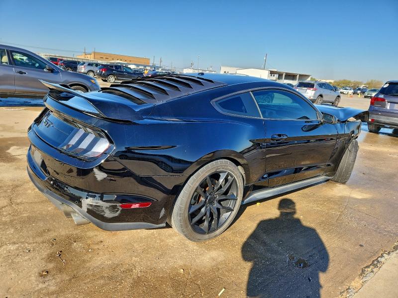 Фото 3 - FORD MUSTANG