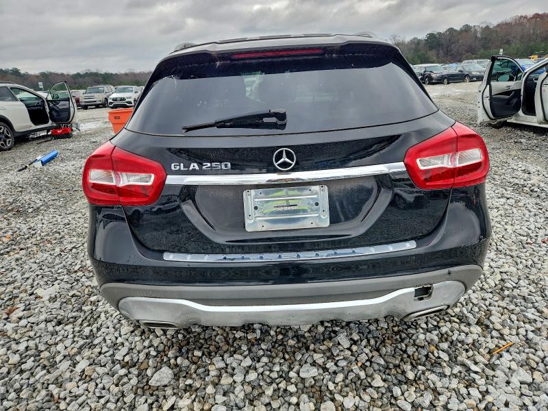 MERCEDES-BENZ GLA-CLASS 2018 VIN WDCTG4EB3JJ443419