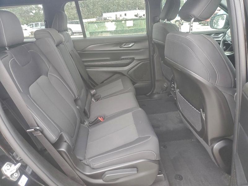 Фото 11 - JEEP GRAND CHER