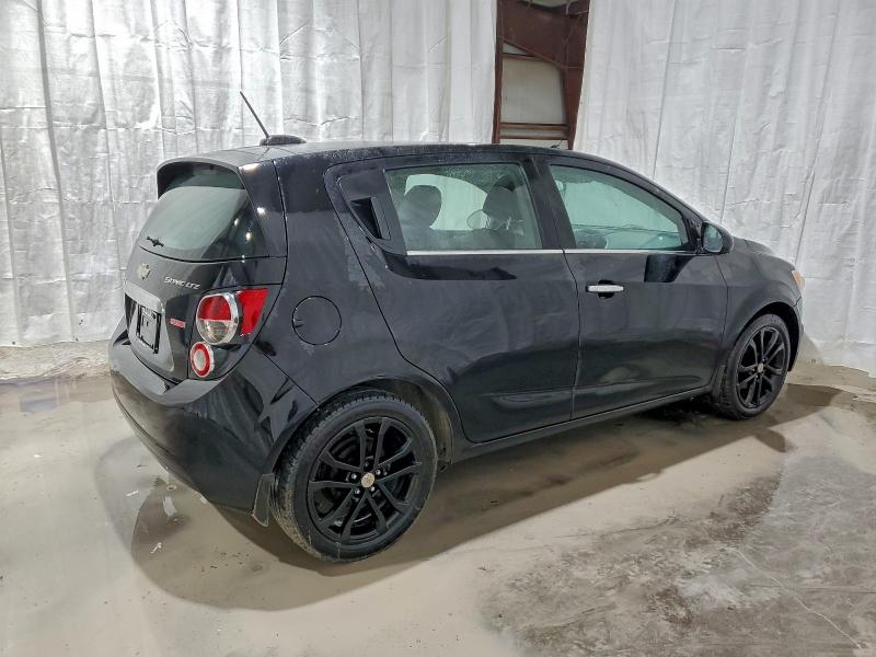 Фото 3 - CHEVROLET SONIC