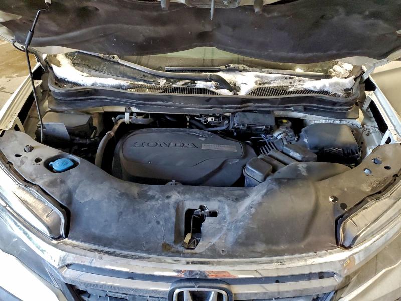 Фото 11 - HONDA RIDGELINE