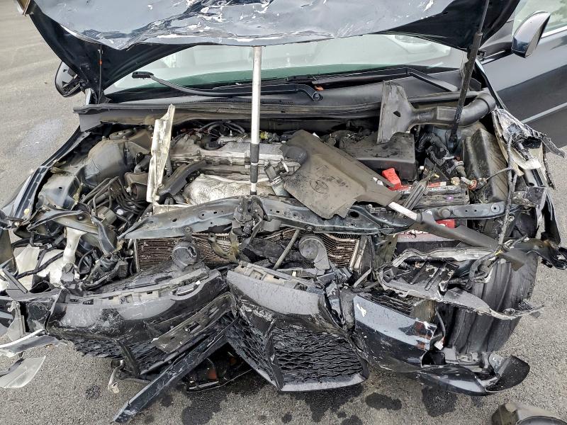 Фото 11 - TOYOTA CAMRY