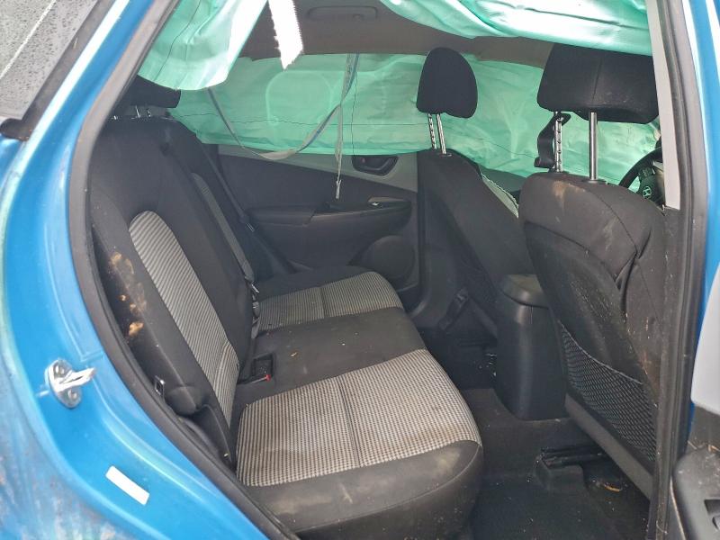 Фото 10 - HYUNDAI KONA