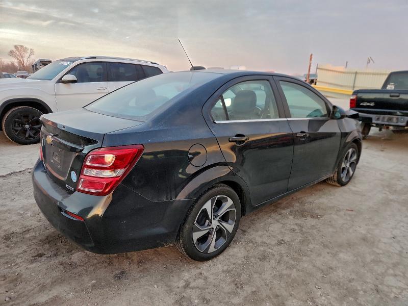 Фото 3 - CHEVROLET SONIC