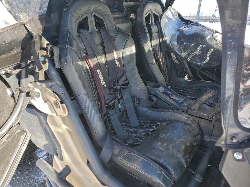 CAN-AM MAVERICK X 2022