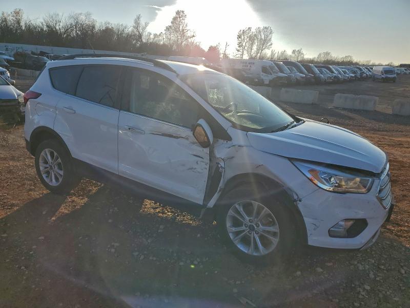 Фото 4 - FORD ESCAPE