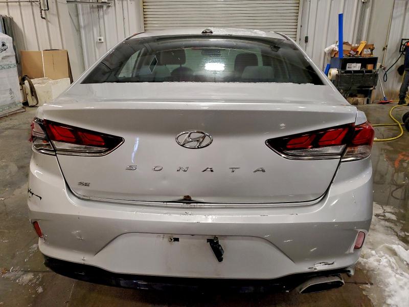 Фото 6 - HYUNDAI SONATA