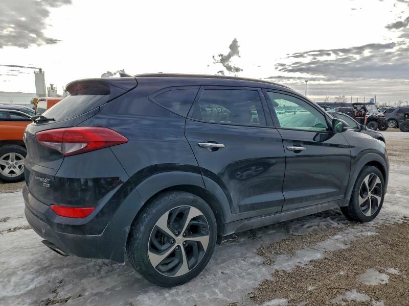Фото 3 - HYUNDAI TUCSON