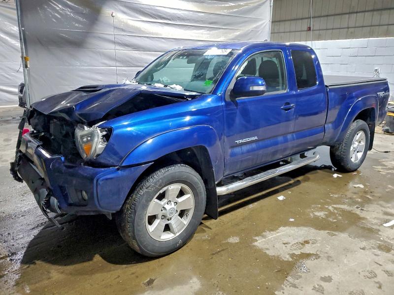 Фото 1 - TOYOTA TACOMA
