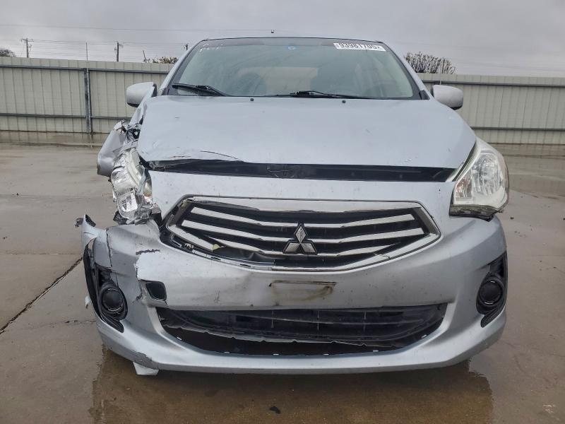 Фото 5 - MITSUBISHI MIRAGE