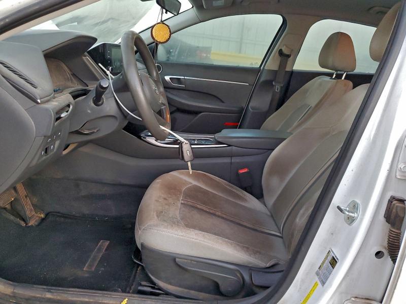 Фото 7 - HYUNDAI SONATA