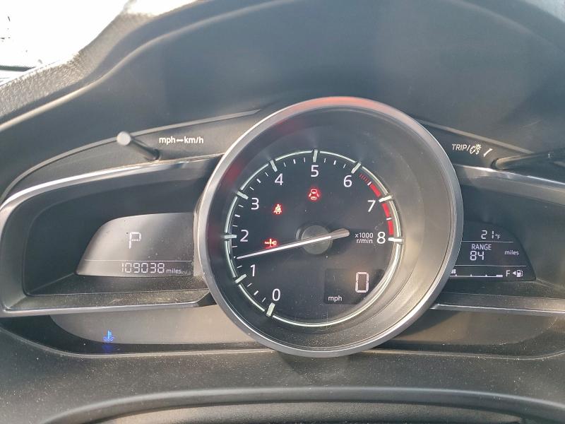 Фото 9 - MAZDA 3