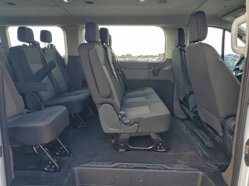 Фото 11 - FORD TRANSIT