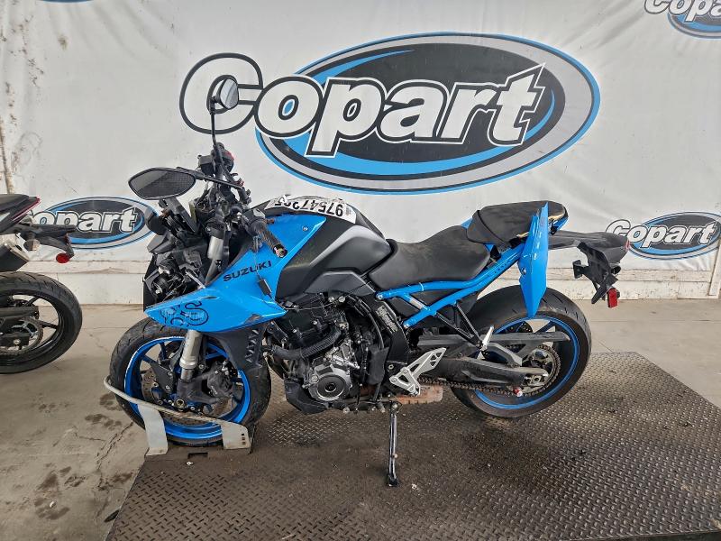 SUZUKI GSX800 R 2023