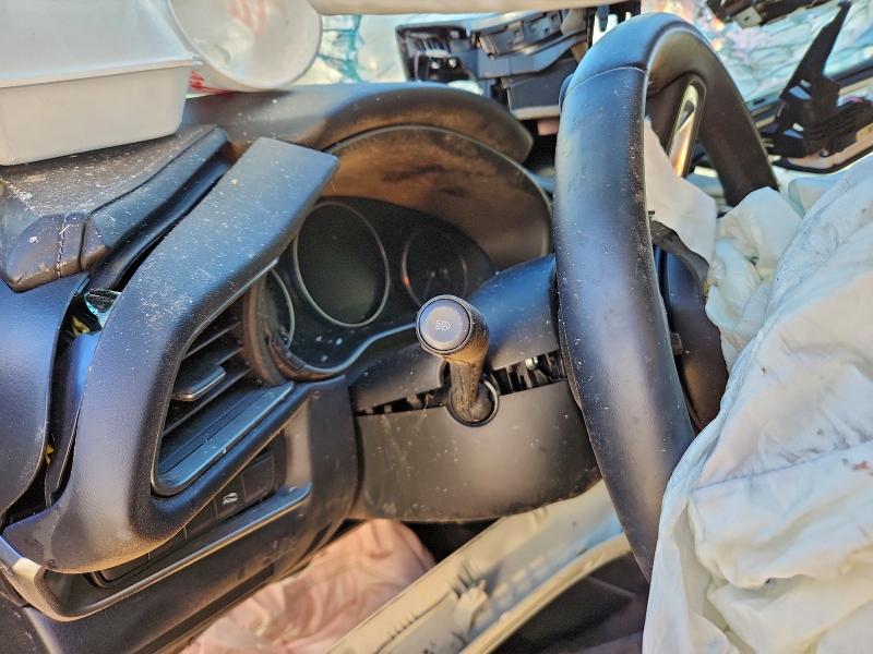 Фото 9 - MAZDA CX30