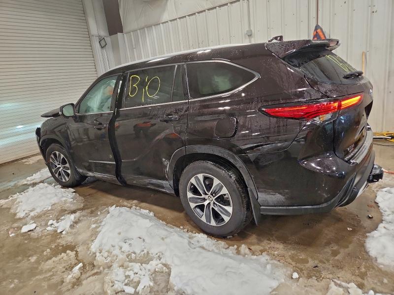 Фото 2 - TOYOTA HIGHLANDER