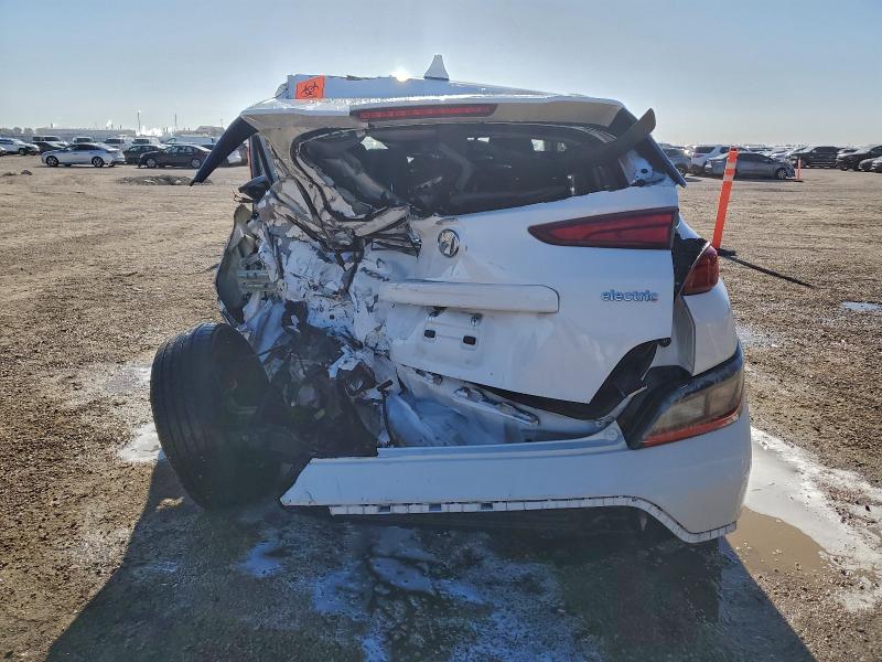 Фото 6 - HYUNDAI KONA