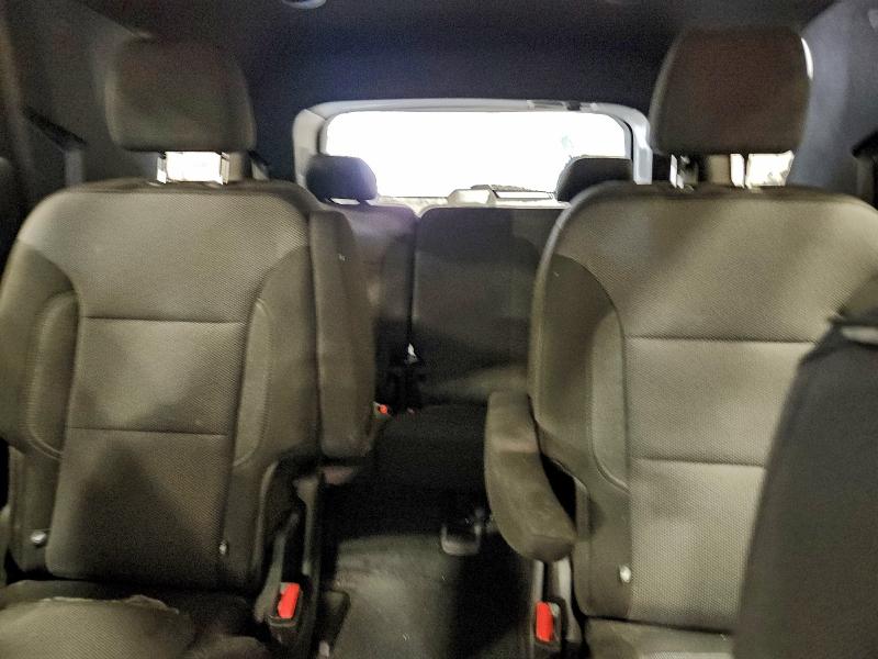 Фото 10 - CHEVROLET TRAVERSE