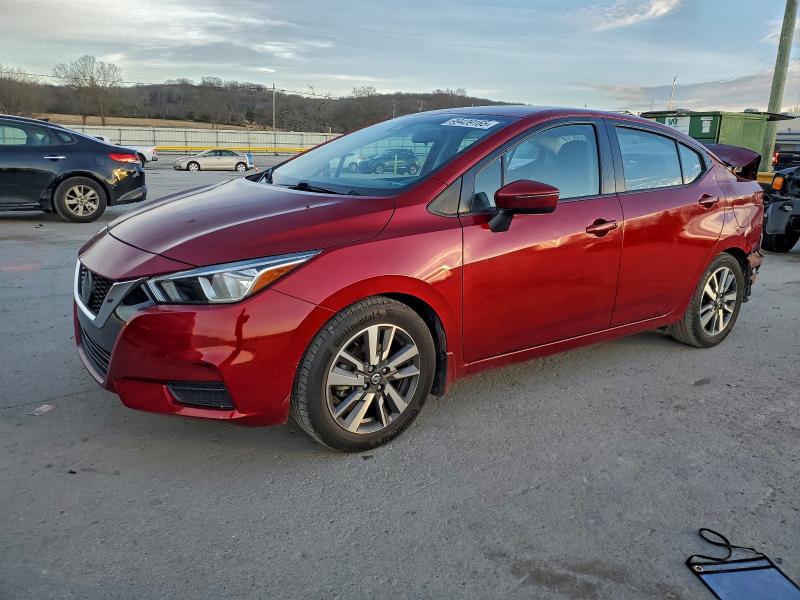 Фото 1 - NISSAN VERSA