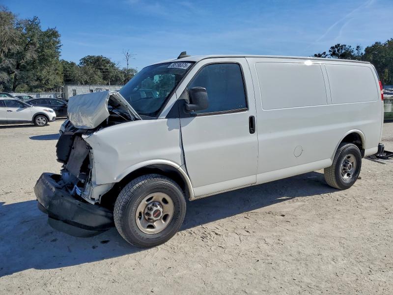 Фото 1 - GMC SAVANA