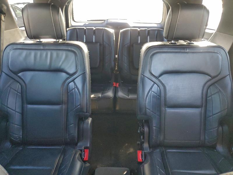 Фото 10 - FORD EXPLORER