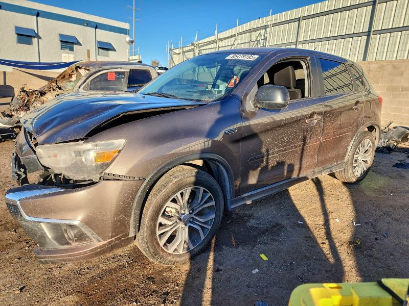 Фото 1 - MITSUBISHI OUTLANDER