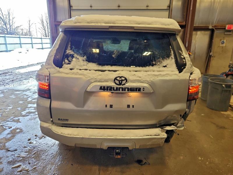 Фото 6 - TOYOTA 4RUNNER