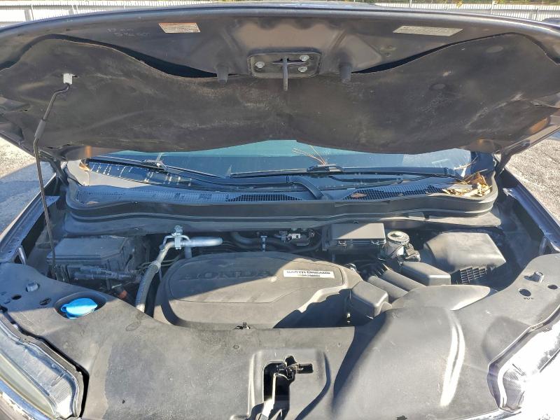 Фото 12 - HONDA PILOT