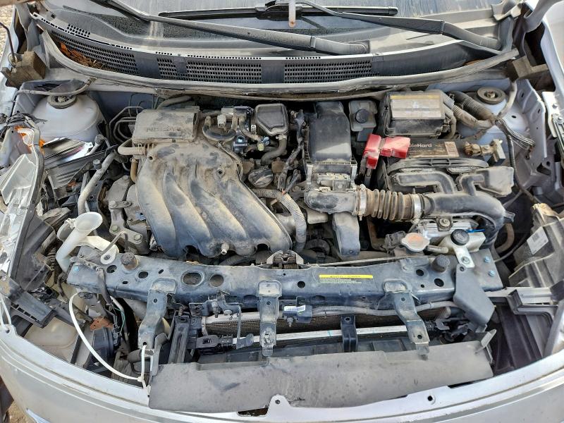 Фото 11 - NISSAN VERSA