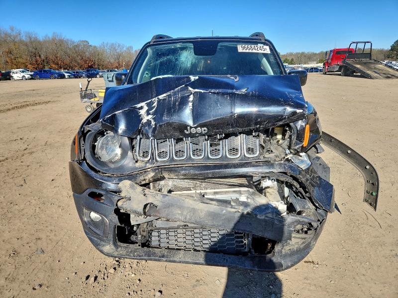 Фото 5 - JEEP RENEGADE