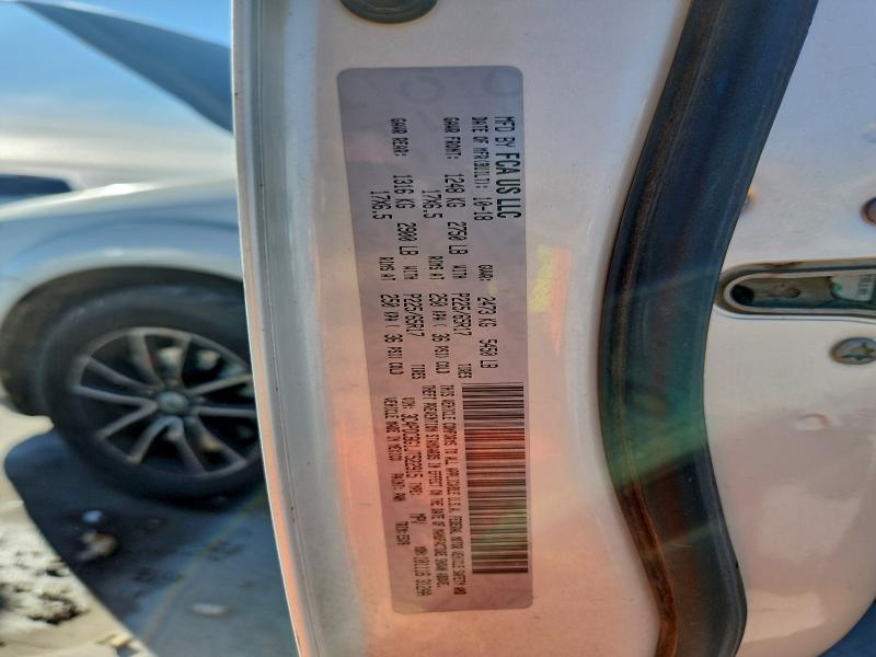 Фото 14 - DODGE JOURNEY